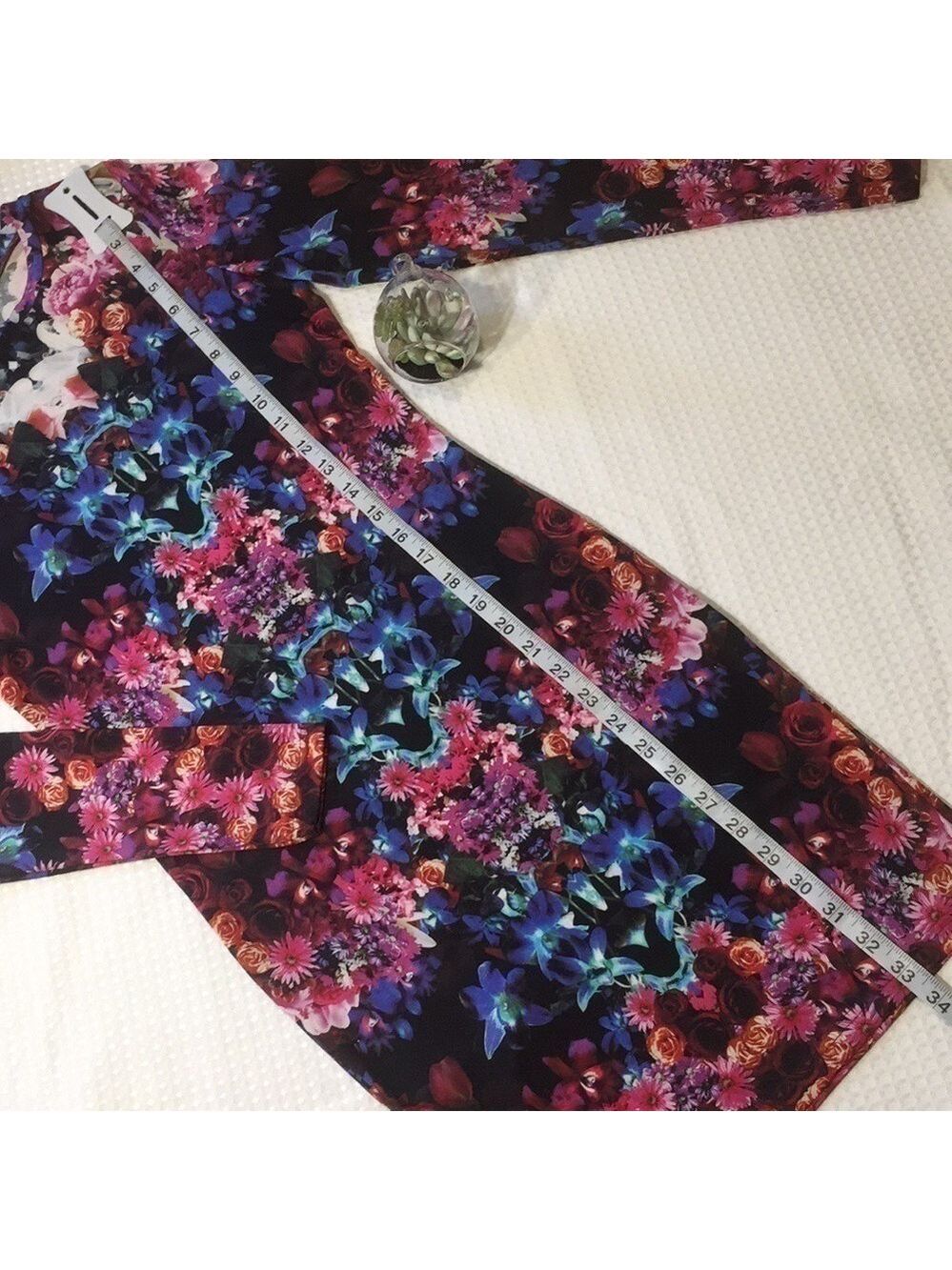 𝅺FOREVER 21 Floral Bodycon Dress - Picture 6 of 7